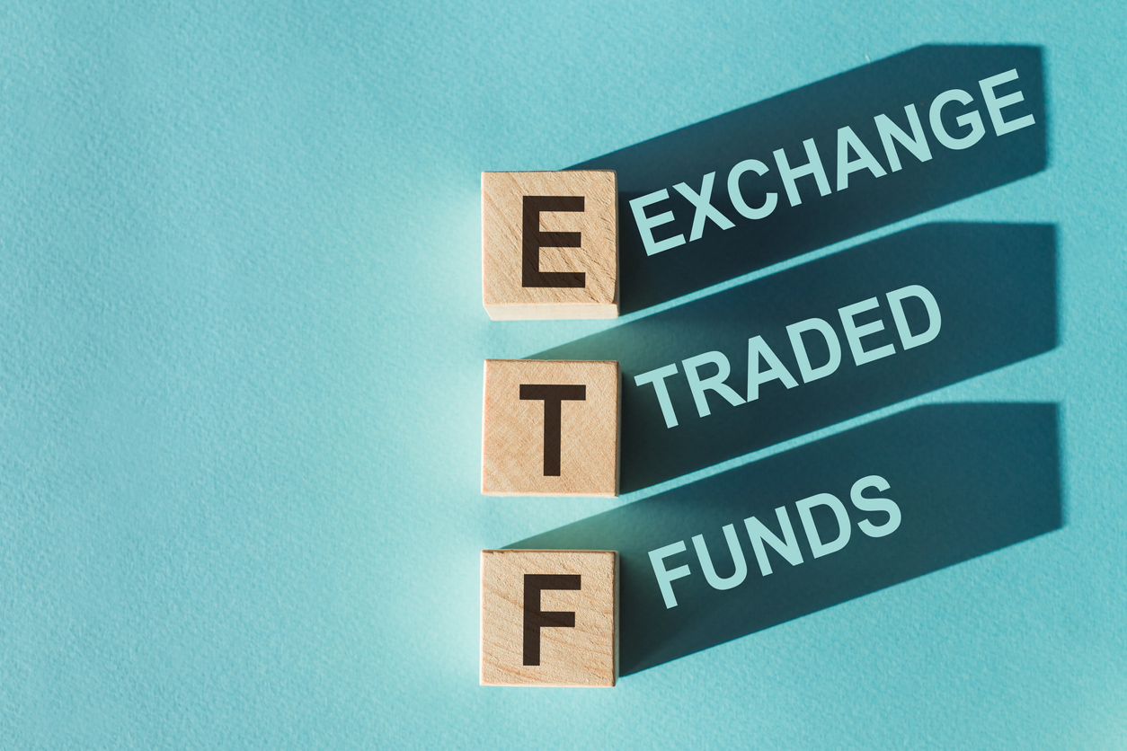 Why Are ETFs Better Than Mutual Funds?